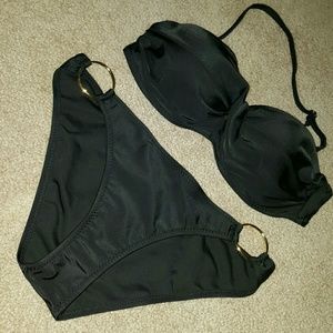 Black swim suit
